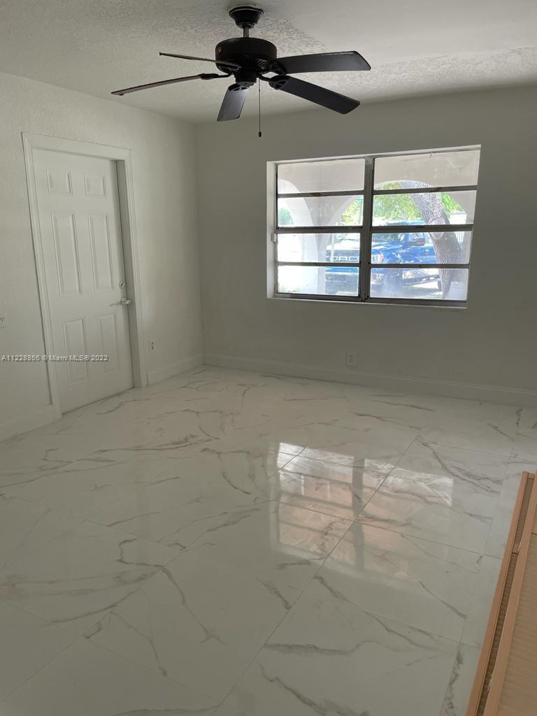 15520 Harding Lane Homestead, FL 33033 - Photo 8 of 13 Gallery Image 8