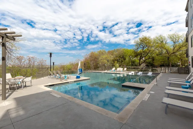 $369,900 | 3600 South Lamar Boulevard, Unit 214, Austin, TX 78704