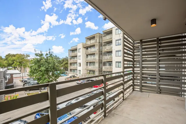 $369,900 | 3600 South Lamar Boulevard, Unit 214, Austin, TX 78704