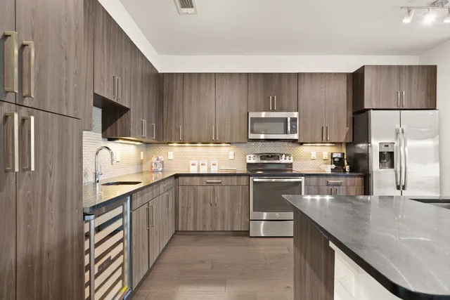 $369,900 | 3600 South Lamar Boulevard, Unit 214, Austin, TX 78704