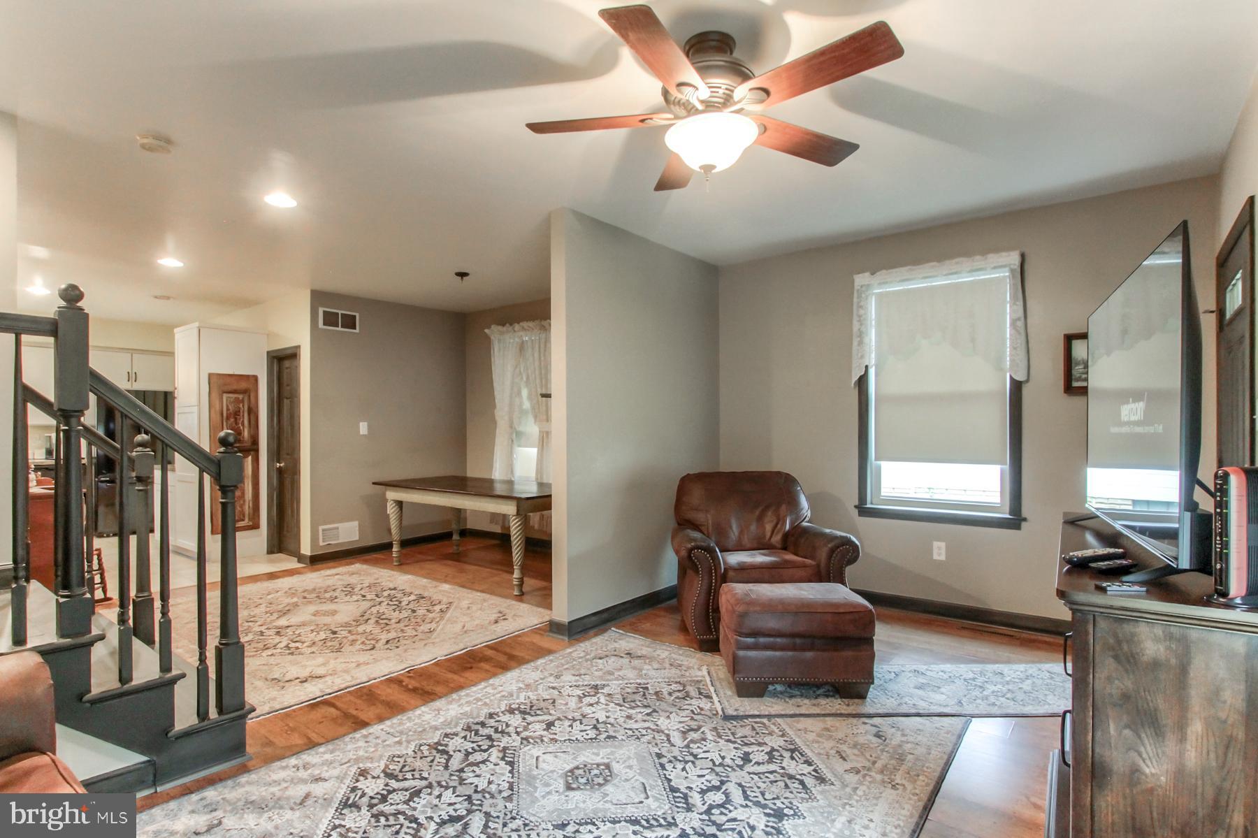 812 West Trindle Road Mechanicsburg, PA 17055 - Photo 13 of 33 Gallery Image 13