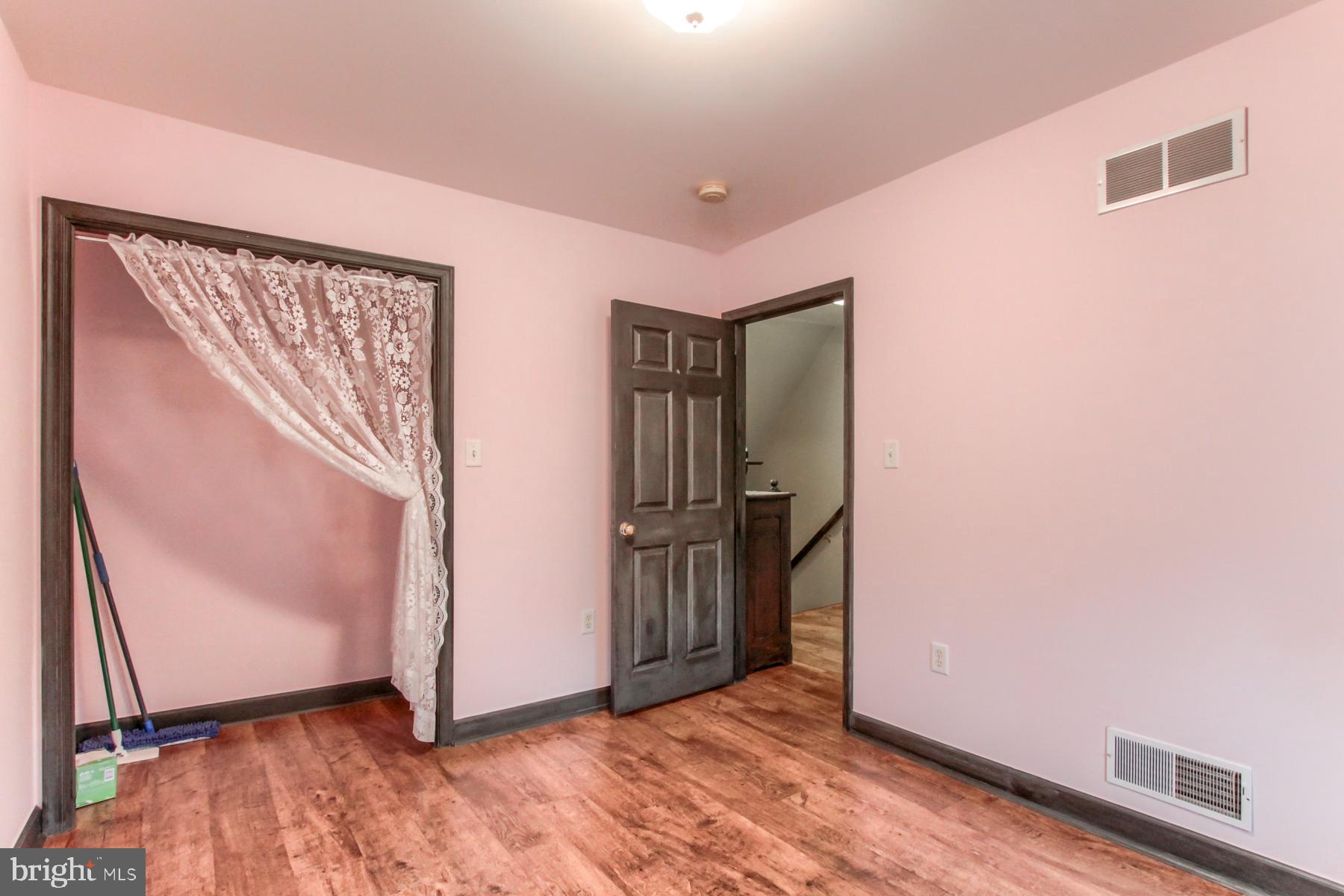 812 West Trindle Road Mechanicsburg, PA 17055 - Photo 26 of 33 Gallery Image 26