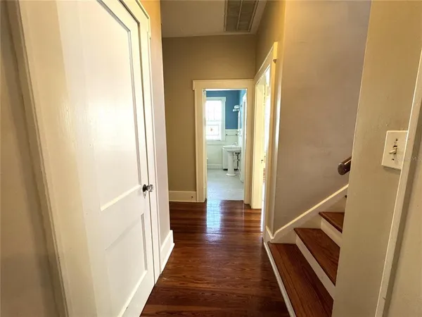 $2,695 | 120 South Thornton Avenue, Orlando, FL 32801
