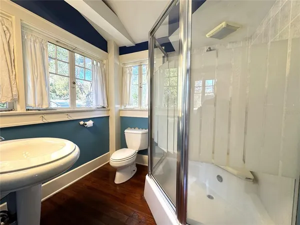 $2,695 | 120 South Thornton Avenue, Orlando, FL 32801