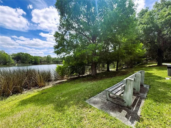 $2,695 | 120 South Thornton Avenue, Orlando, FL 32801