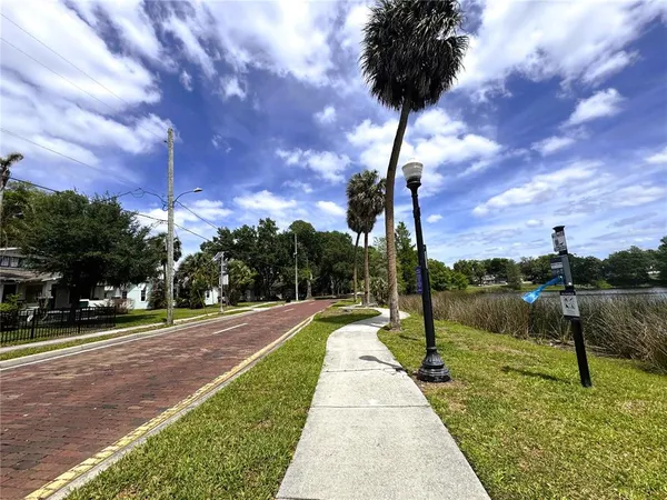 $2,695 | 120 South Thornton Avenue, Orlando, FL 32801