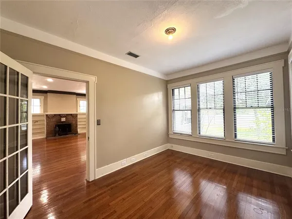 $2,695 | 120 South Thornton Avenue, Orlando, FL 32801