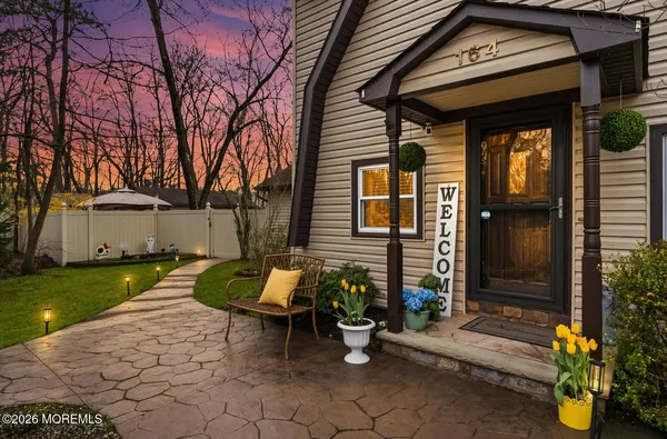 $675,000 | 164 West 3rd Street, Howell, NJ 07731