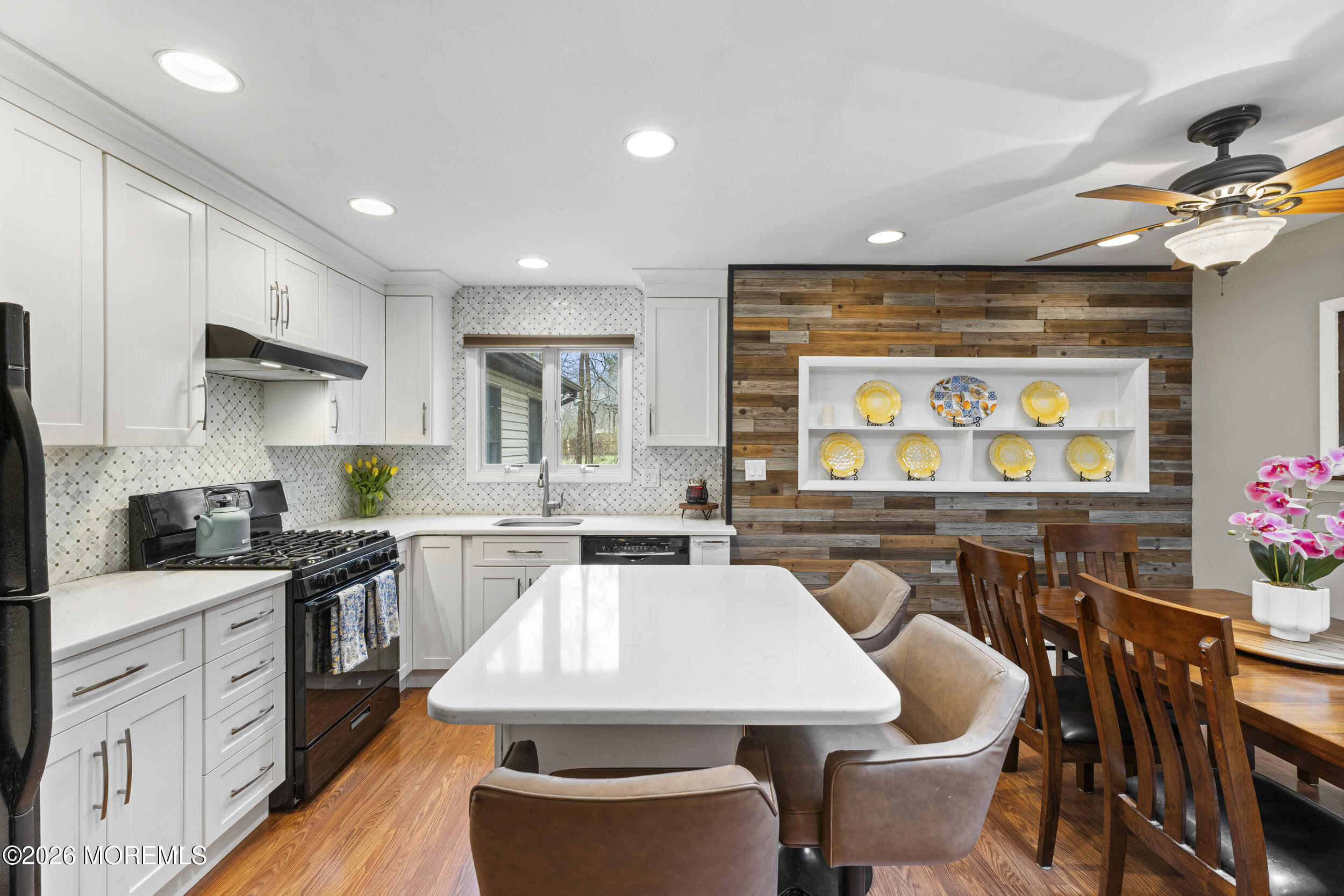 164 West 3rd Street Howell, NJ 07731 - Photo 7 of 50 image-27