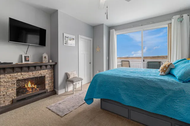 $393,000 | 149 Joslin Cove Drive, Manistee, MI 49660