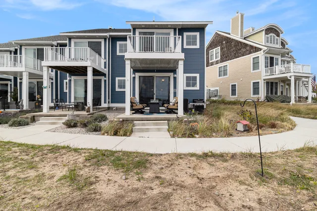 $393,000 | 149 Joslin Cove Drive, Manistee, MI 49660