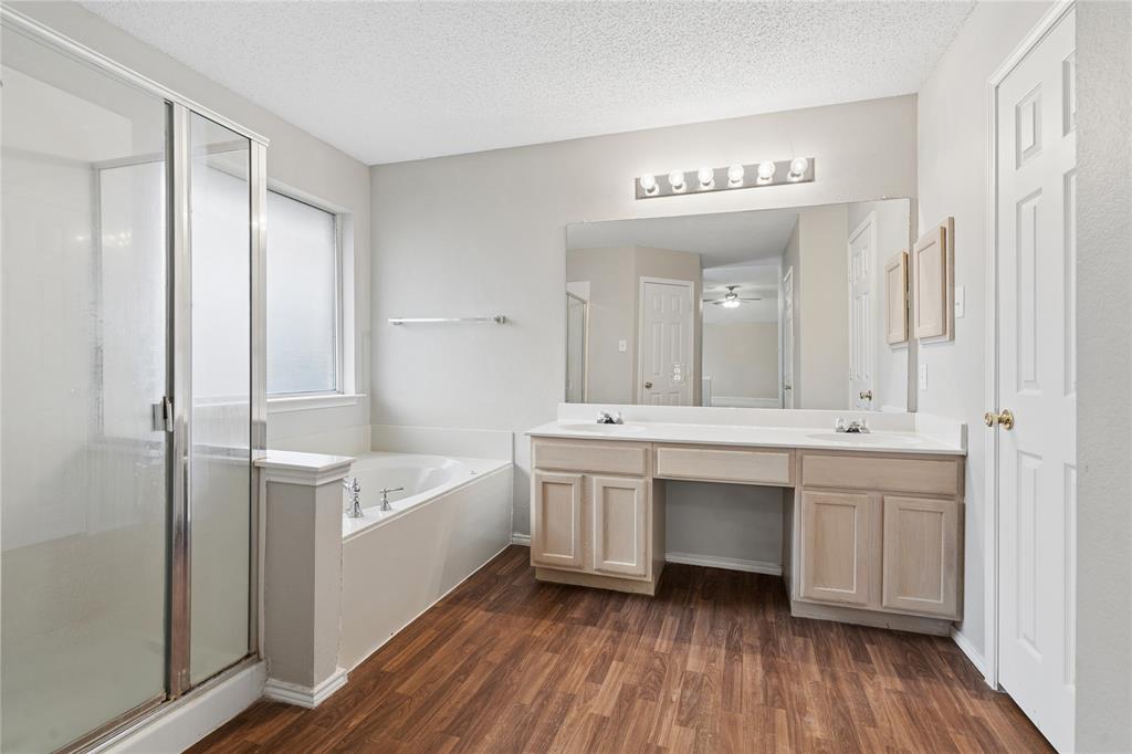 7522 Armstrong Lane Rowlett, TX 75089 - Photo 20 of 36