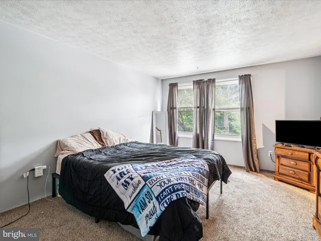 $429,900 | 7109 Emerald Court, Middletown, MD 21769