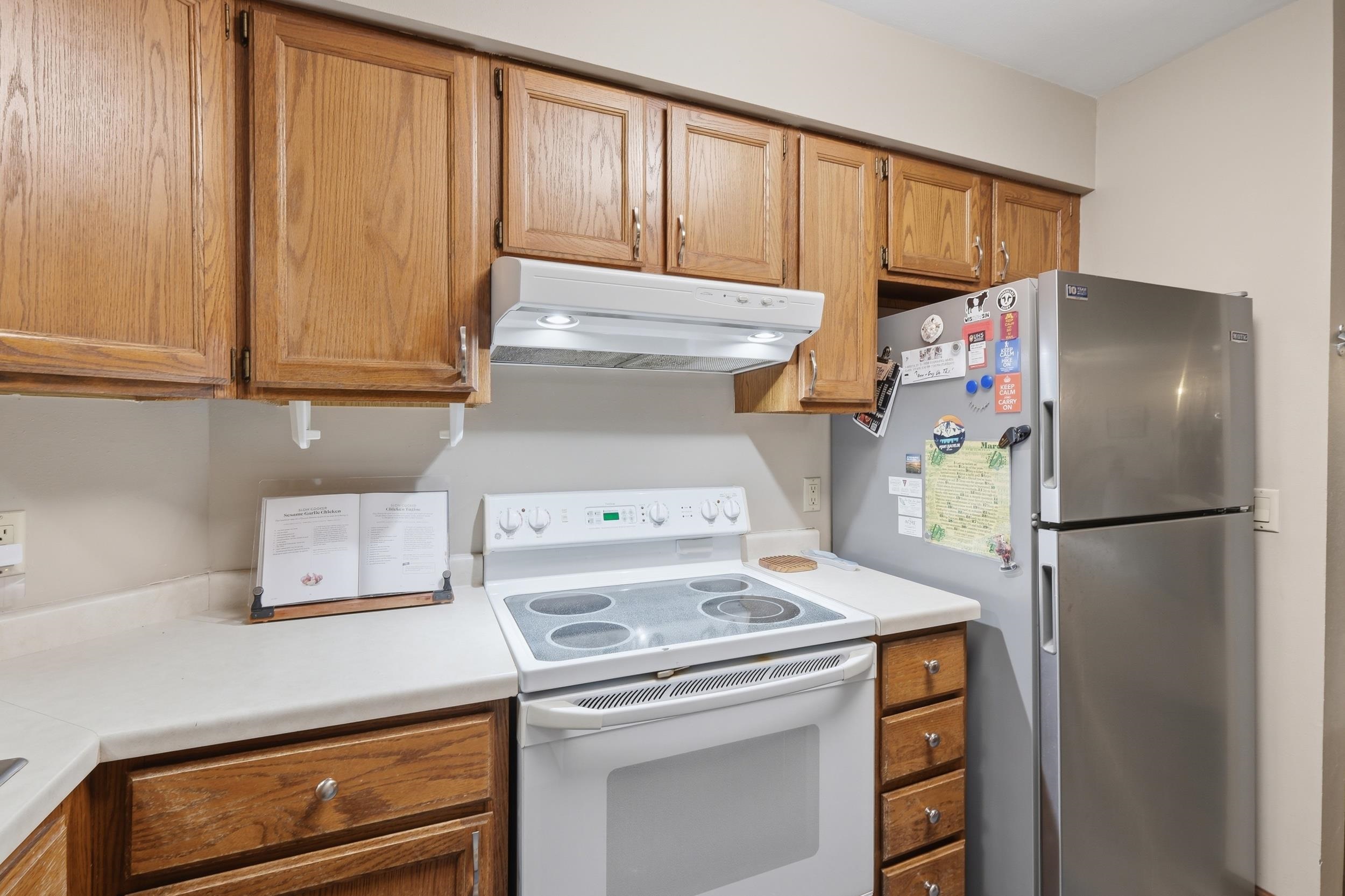 340 North Allen Street, Unit 9 Madison, WI 53726 - Photo 13 of 40