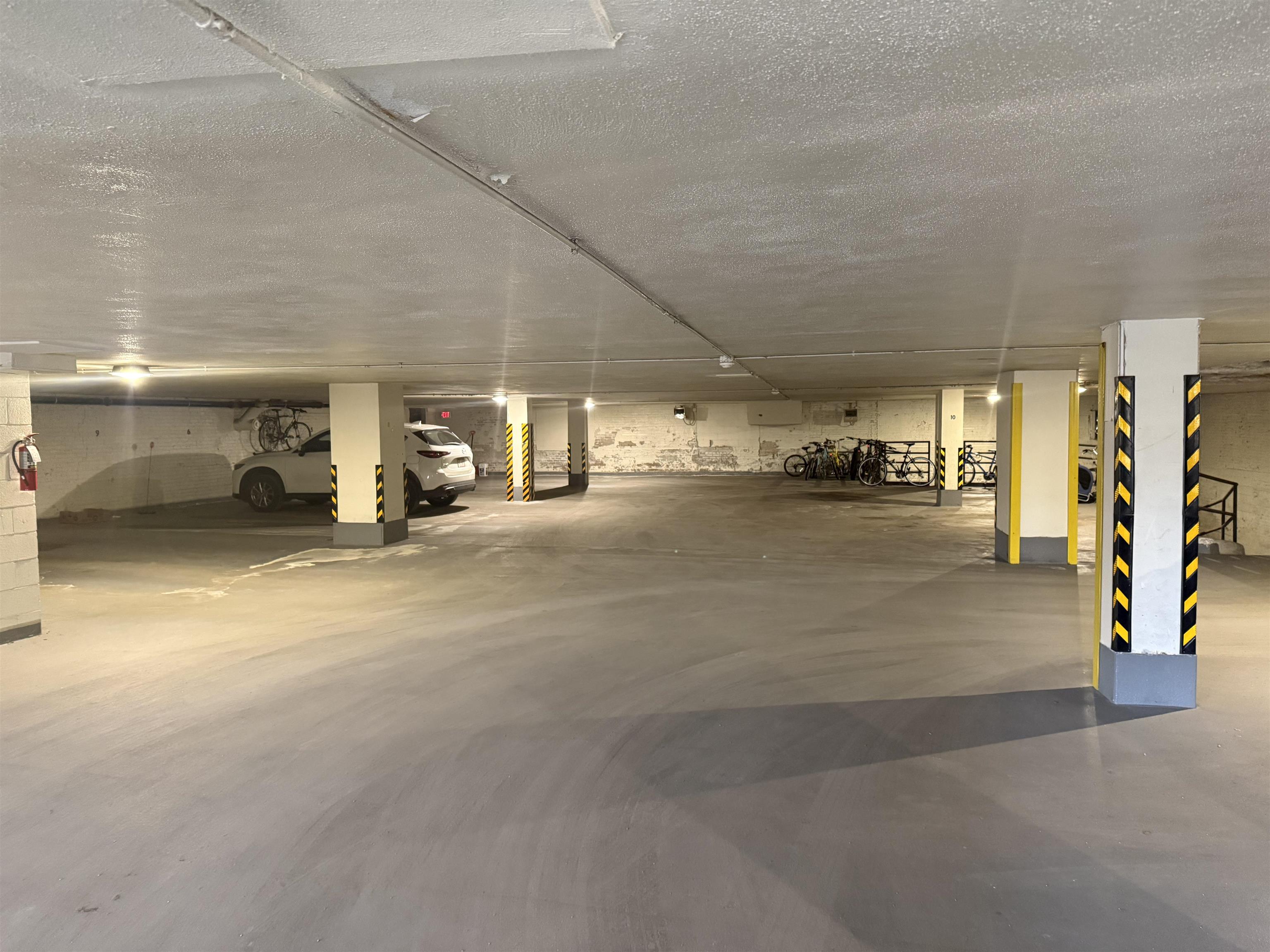 340 North Allen Street, Unit 9 Madison, WI 53726 - Photo 32 of 40