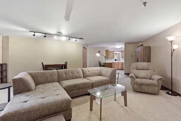 $305,000 | 340 North Allen Street, Unit 9, Madison, WI 53726