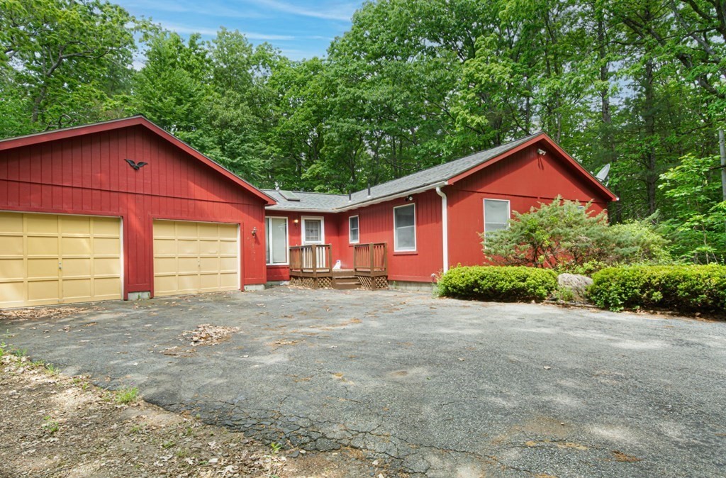 410 Bechan Road Oakham, MA 01068 - Photo 4 of 29