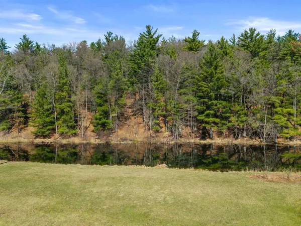 $525,000 | 114 County Rd Z, Nekoosa, WI 54457