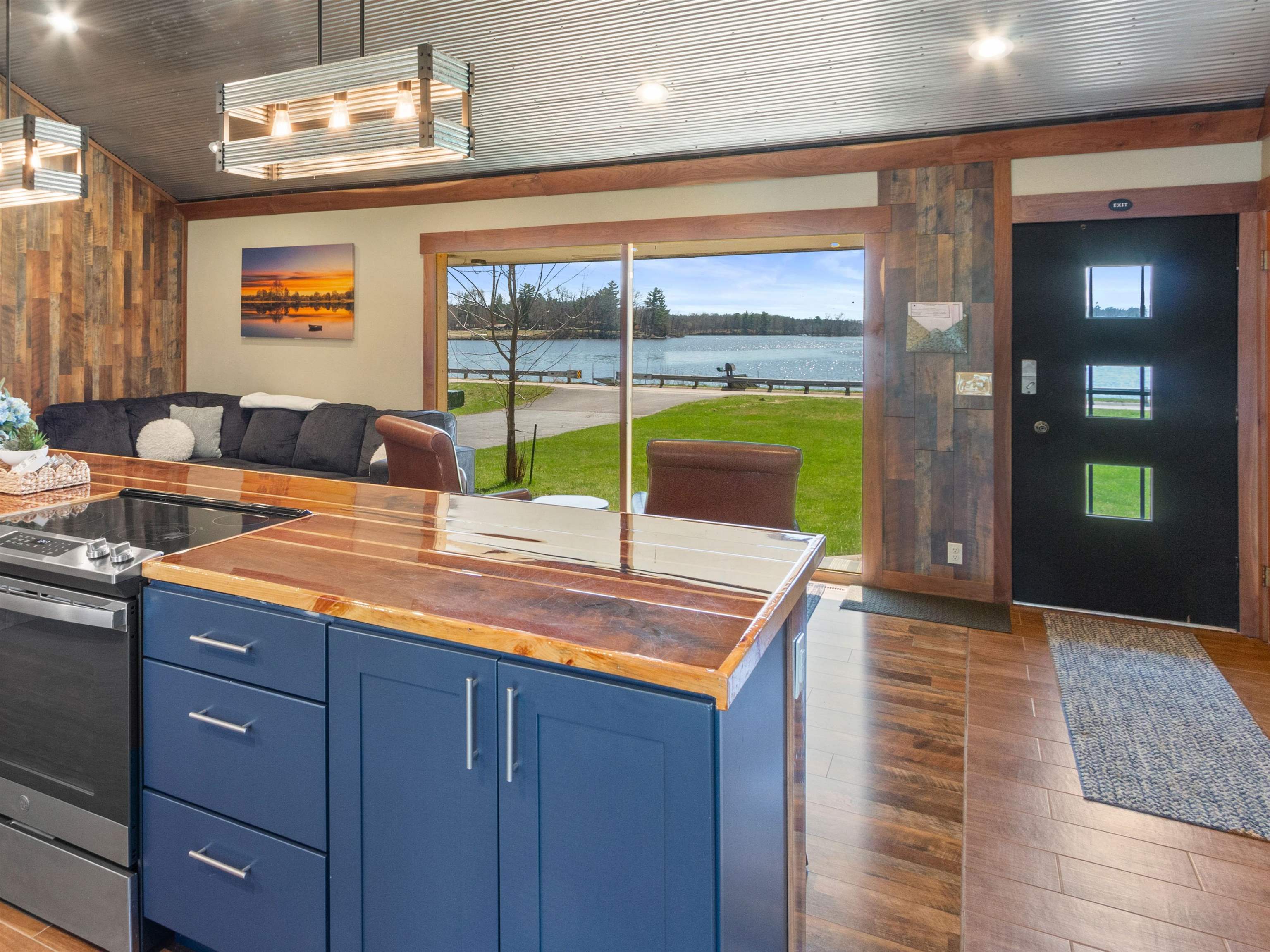 114 County Rd Z Nekoosa, WI 54457 - Photo 4 of 33