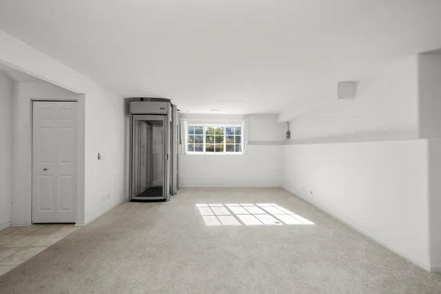 $340,000 | 14121 John Humphrey Drive, Orland Park, IL 60462