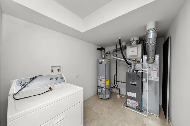 $340,000 | 14121 John Humphrey Drive, Orland Park, IL 60462