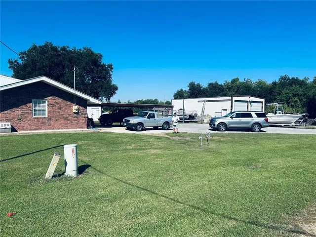 $260,000 | 1330 Mustang Circle, Hackberry, LA 70645