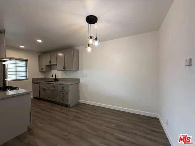 $2,850 | 11543 Venice Blvd., Unit 2, Los Angeles, CA 90066