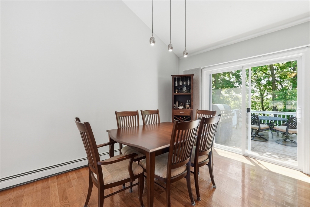 15 Primrose Street Worcester, MA 01604 - Photo 11 of 37