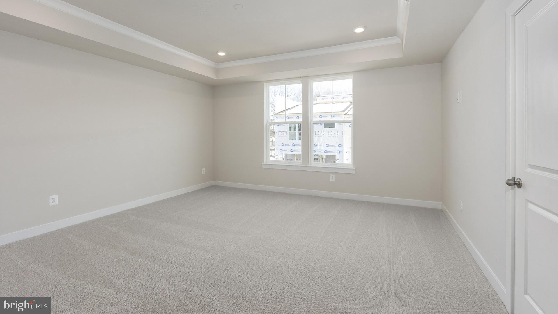 20821 Cloongee Terrace Sterling, VA 20166 - Photo 21 of 34 an empty room with a window