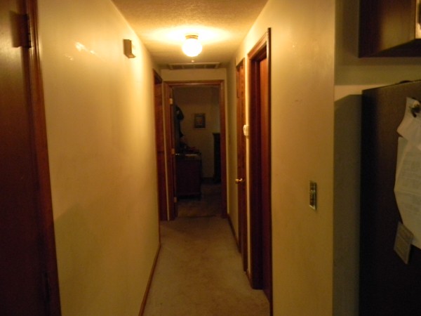 1095 Allen Street Springfield, MA 01118 - Photo 5 of 13