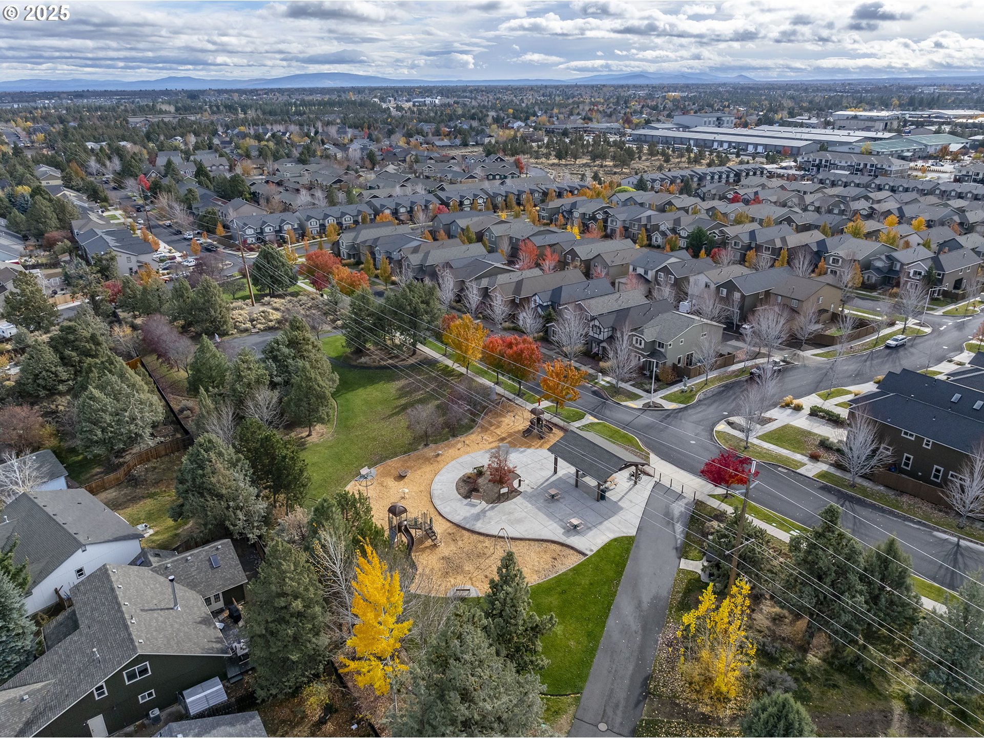 20745 Comet Lane Bend, OR 97701 - Photo 36 of 48