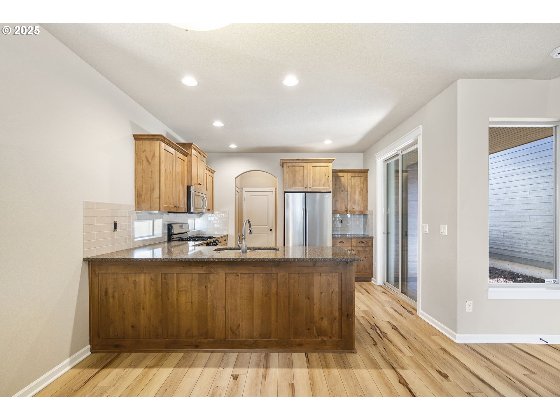 20745 Comet Lane Bend, OR 97701 - Photo 4 of 48