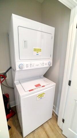 181 Valdare Ln Inlet Beach Inlet Beach, FL 32461 - Photo 17 of 32 a utility room with dryer and washer