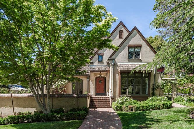 236 Clark Drive San Mateo, CA 94402 - Photo 4 of 58 a front view of a house with garden