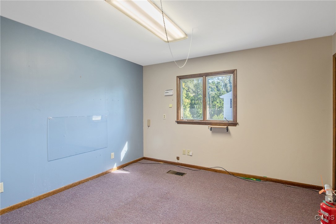 871 Oneida Street Fulton, NY 13069 - Photo 13 of 29