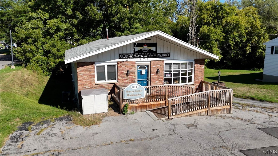 871 Oneida Street Fulton, NY 13069 - Photo 5 of 29