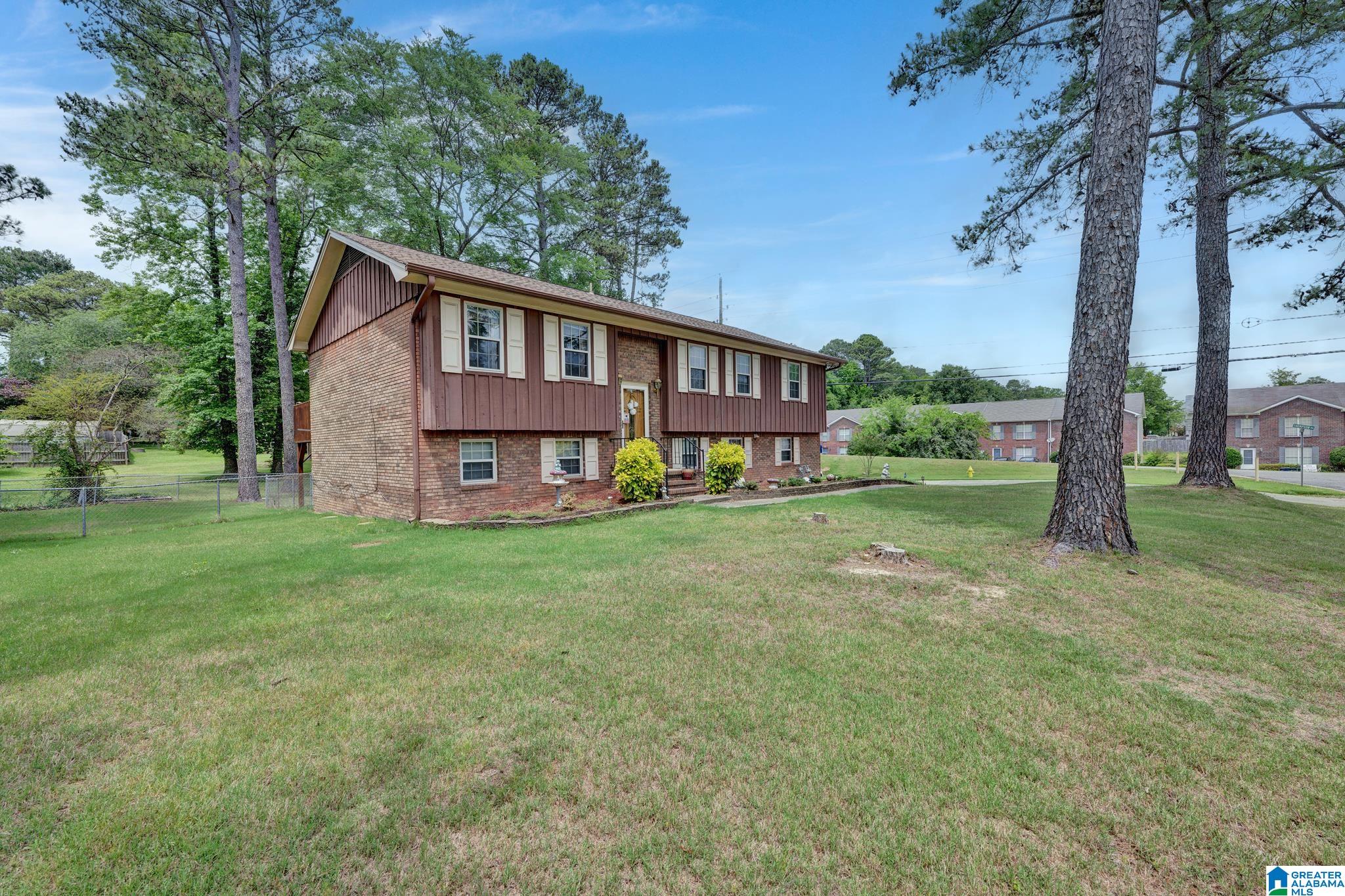 1121 Pacific Drive Alabaster, AL 35007 - Photo 5 of 36