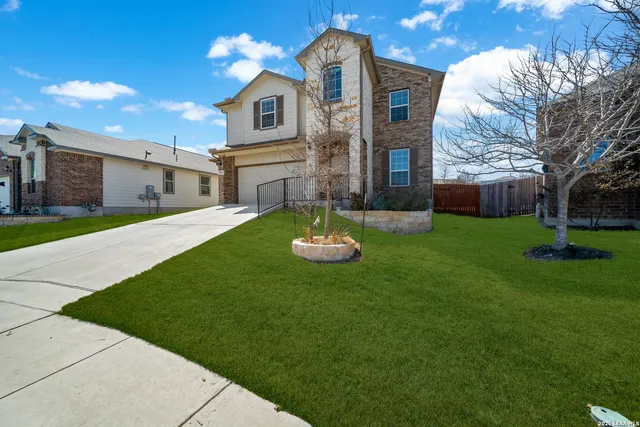 $2,695 | 10391 Obernai Path, Schertz, TX 78154