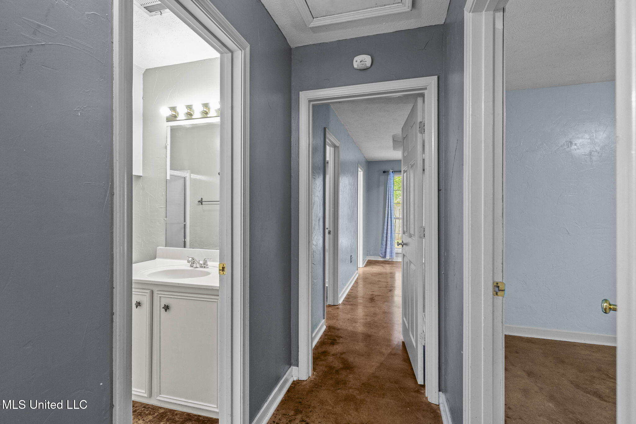 103 Burnt Leaf Way Clinton, MS 39056 - Photo 7 of 51 29-web-or-mls-103 Burnt Leaf-29