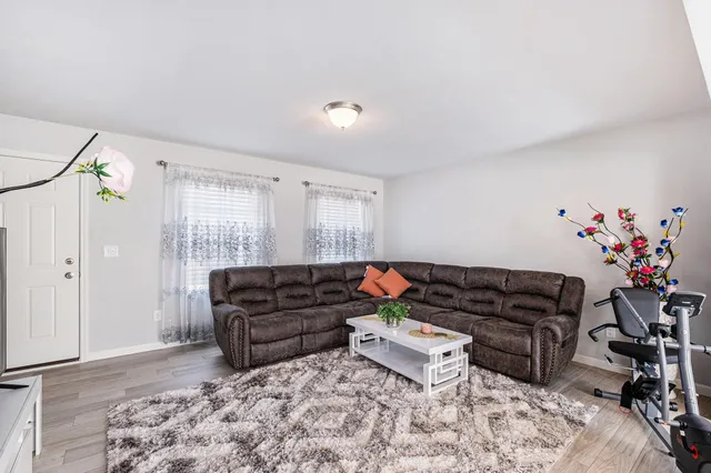 $339,900 | 7859 Sierra Drive, Belding, MI 48809