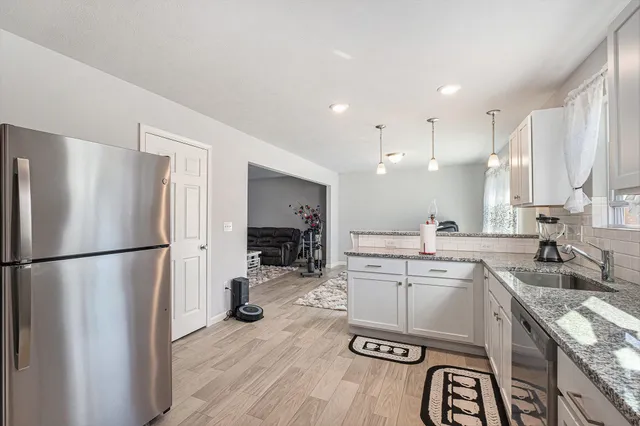 $339,900 | 7859 Sierra Drive, Belding, MI 48809