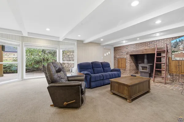 $575,000 | 2746 Southwest MacVicar Avenue, Topeka, KS 66611