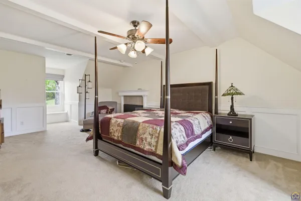 $575,000 | 2746 Southwest MacVicar Avenue, Topeka, KS 66611