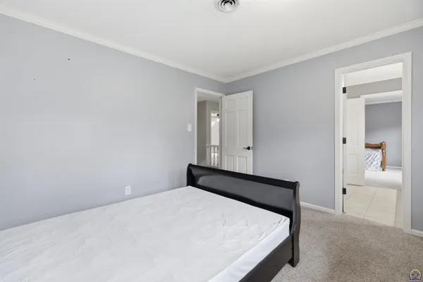 $575,000 | 2746 Southwest MacVicar Avenue, Topeka, KS 66611