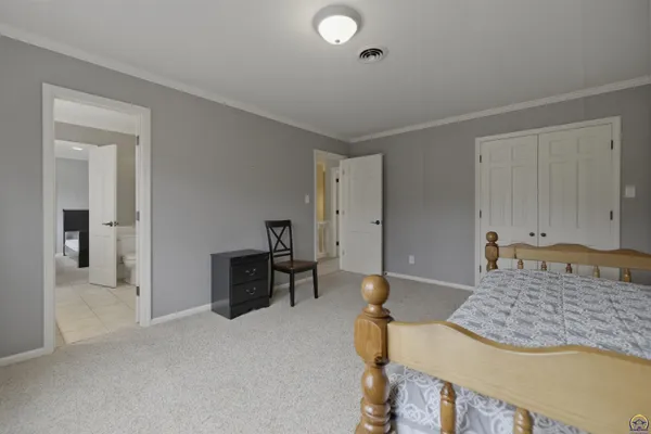 $575,000 | 2746 Southwest MacVicar Avenue, Topeka, KS 66611