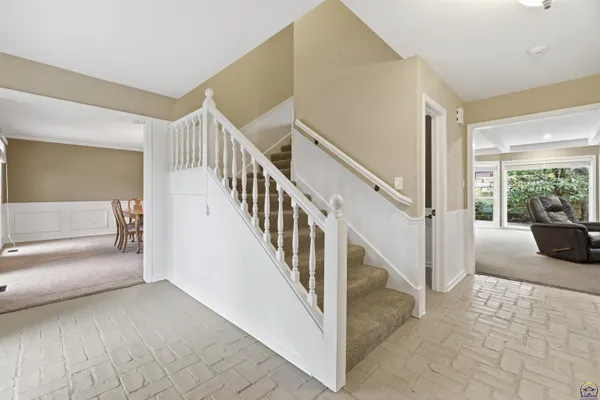 $575,000 | 2746 Southwest MacVicar Avenue, Topeka, KS 66611
