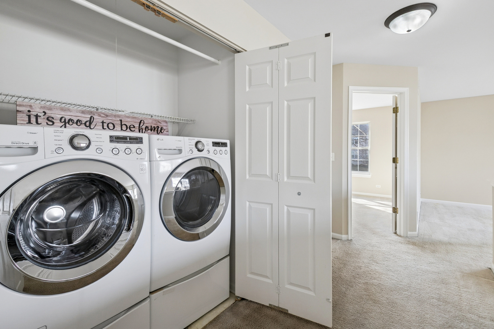 961 Sumac Court Lindenhurst, IL 60046 - Photo 12 of 22 a utility room with dryer and washer