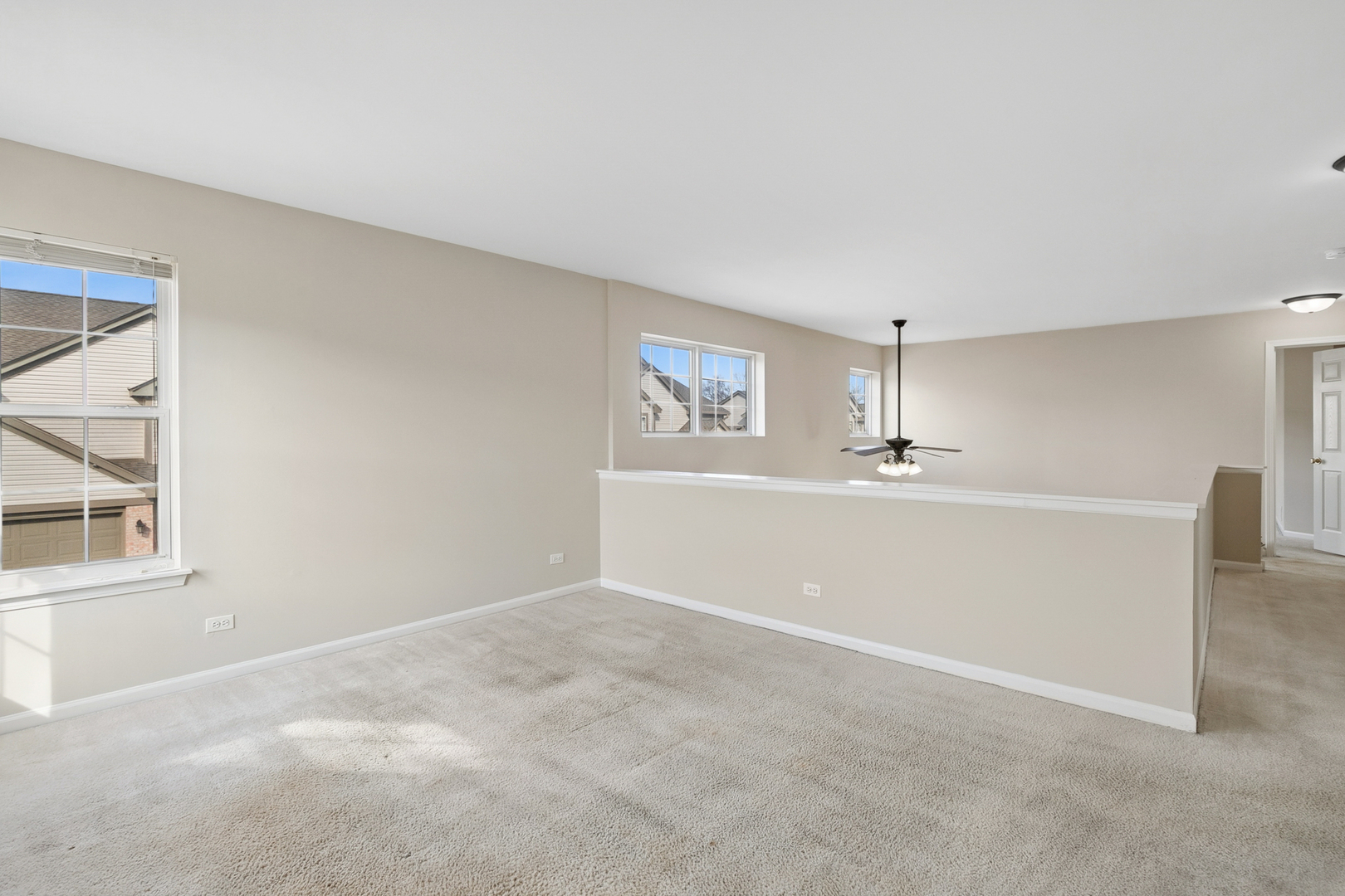 961 Sumac Court Lindenhurst, IL 60046 - Photo 19 of 22 a view of an empty room with a window