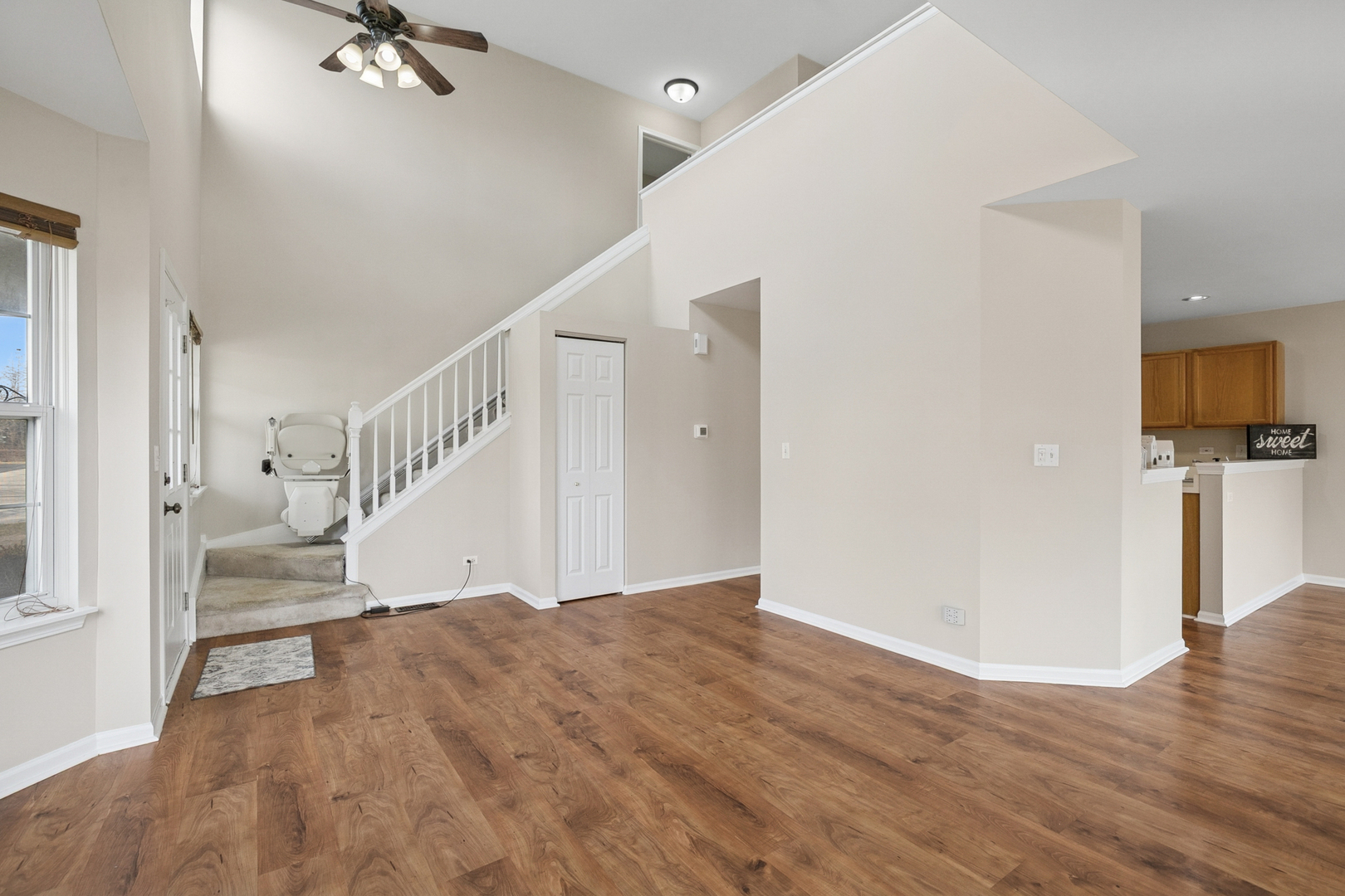 961 Sumac Court Lindenhurst, IL 60046 - Photo 7 of 22 a view of empty room with wooden floor