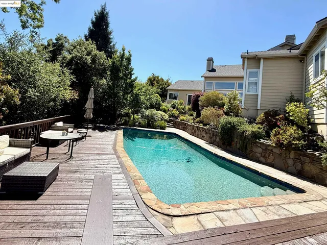 $2,950,000 | 78 Scenic Drive, Orinda, CA 94563